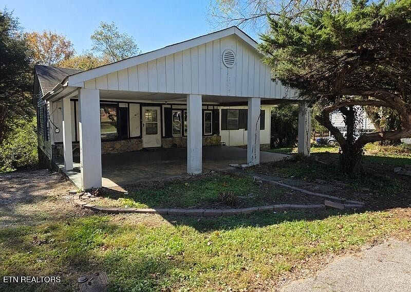 1st image of 228 Fairmont Ave