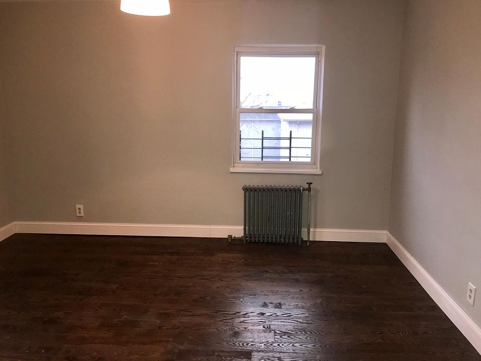2nd image of 60 Crawford St APT 17