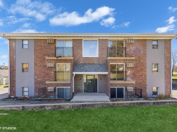 6315-6319 Hickman Rd #23