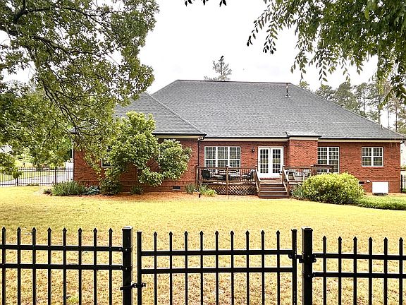 4th image of 10 Norman Ln NW