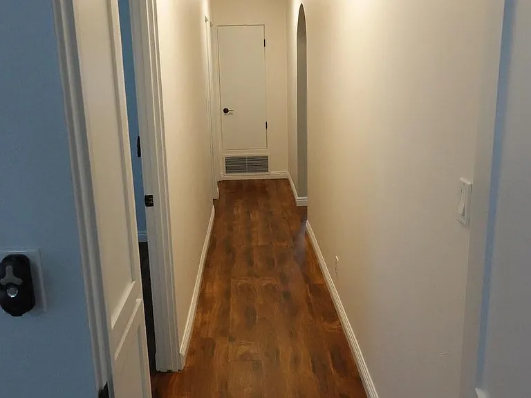 1006 Maertin Ln — Photo 20