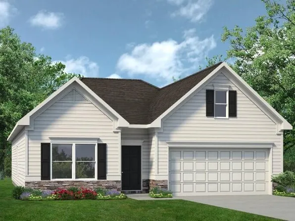 86 Chardonnay Dr, Lillington, NC 27546