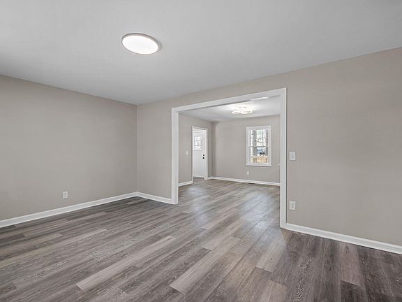 3rd image of 42 S 2nd St