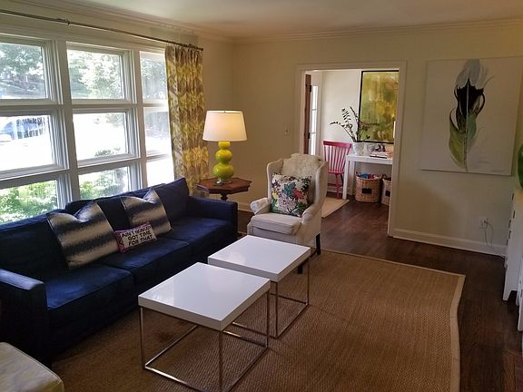 3rd image of 204 Meyers Dr