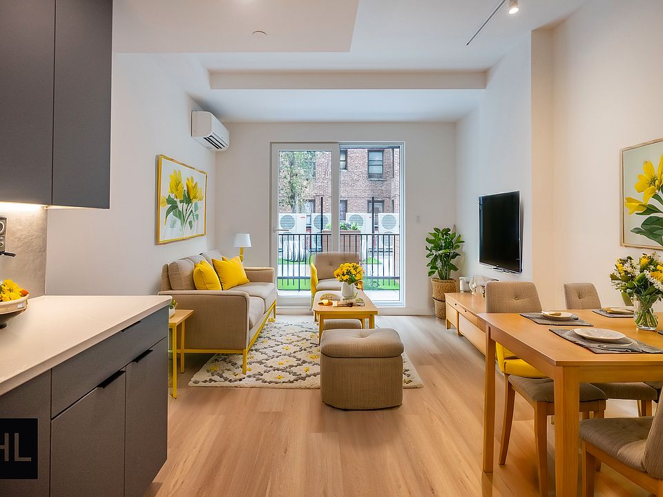 1st image of 931 Carroll St #204