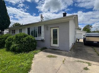 6129 Penwood Rd, Mount Morris, MI 48458