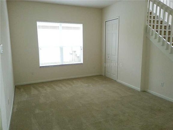 4th image of 2804 Scenic Ln