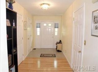 3003 Canterbury Way, Mount Kisco, NY 10549