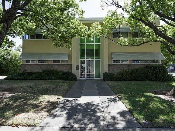 3rd image of 5498 Carlson Dr APT 4
