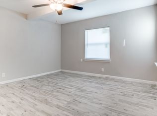 1008 Hensley St, Arlington, TX 76010