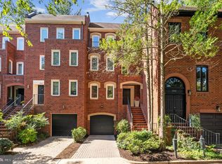 3916 Georgetown Ct NW, Washington, DC 20007