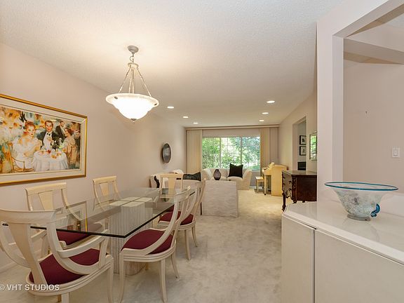 3rd image of 2532 Essex Dr