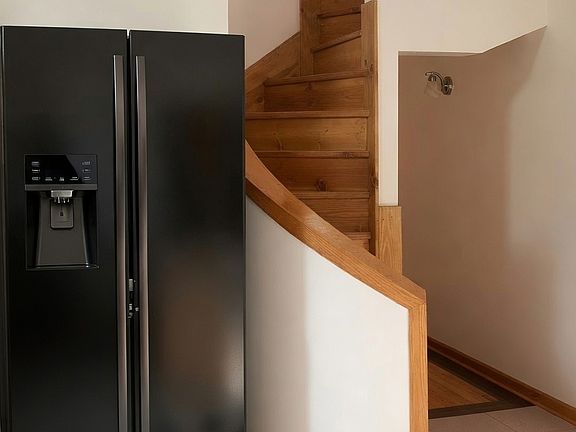 5th image of 2836 N Damen Ave #3