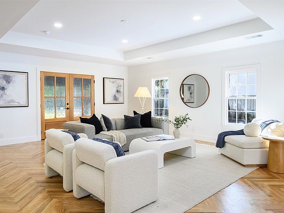 4th image of 6021 Northwood Rd