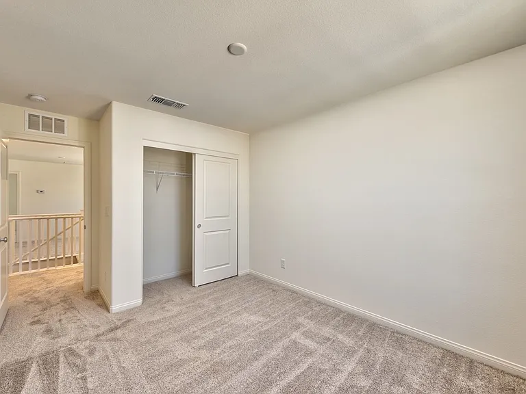 10167 Glowing Amber St — Photo 12