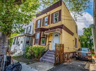 57 Pierce St, Newark, NJ 07103
