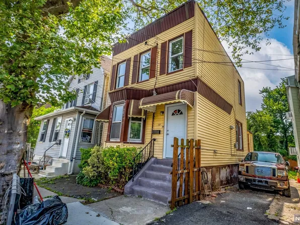 57 Pierce St, Newark, NJ 07103