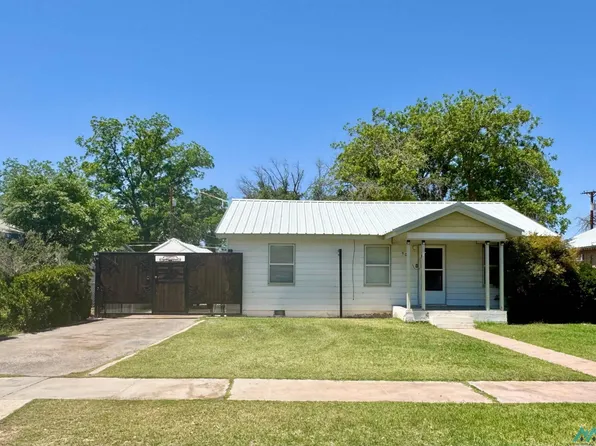 507 N 3rd St, Carlsbad, NM 88220
