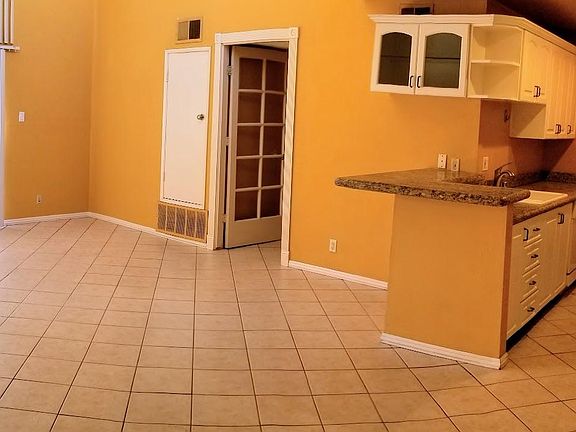 5th image of 5700 Etiwanda Ave #24