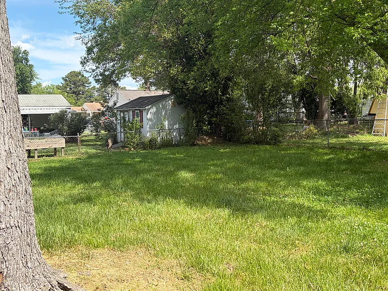 428 Lucas Creek Rd — Photo 75