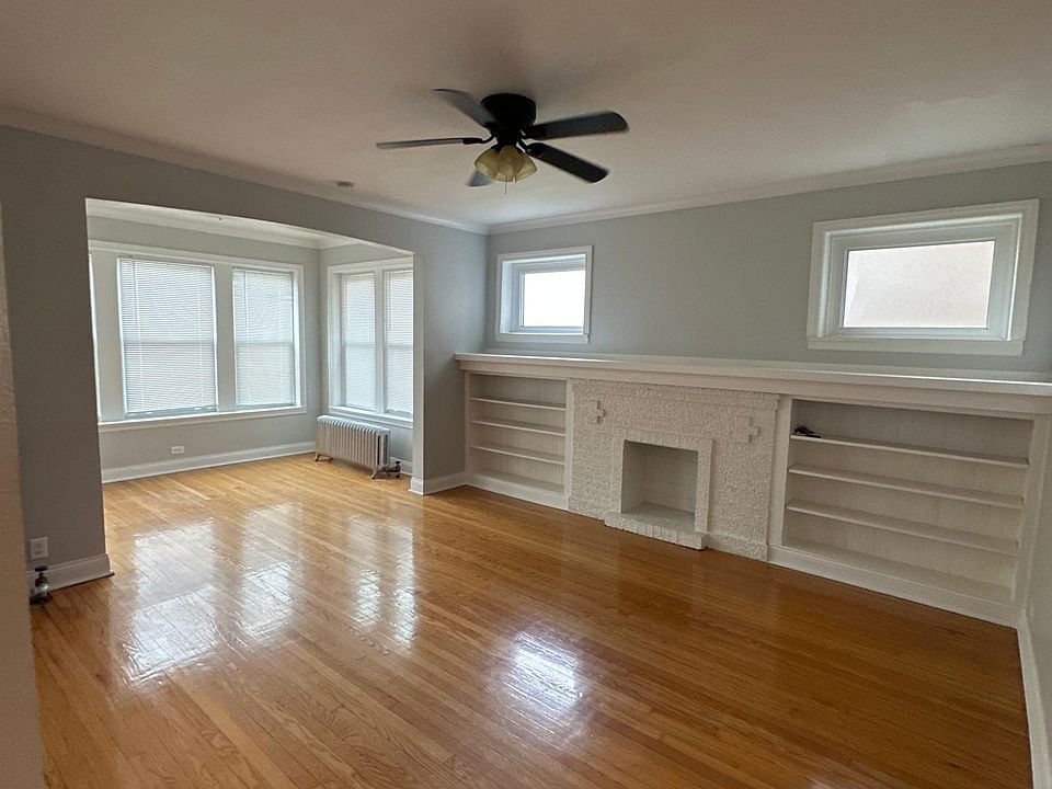 1st image of 5947 W Ohio St APT 1E