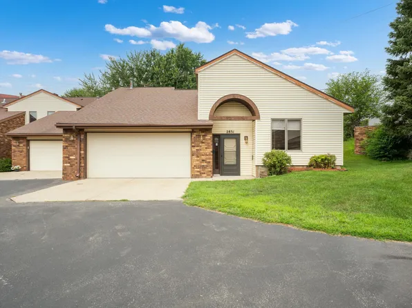2831 26th St NW, Rochester, MN 55901