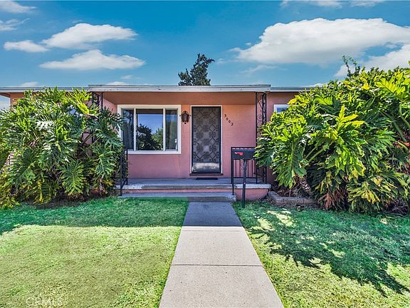 3rd image of 3002 Doolittle Ave