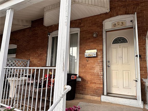 2nd image of 823 N 5th St