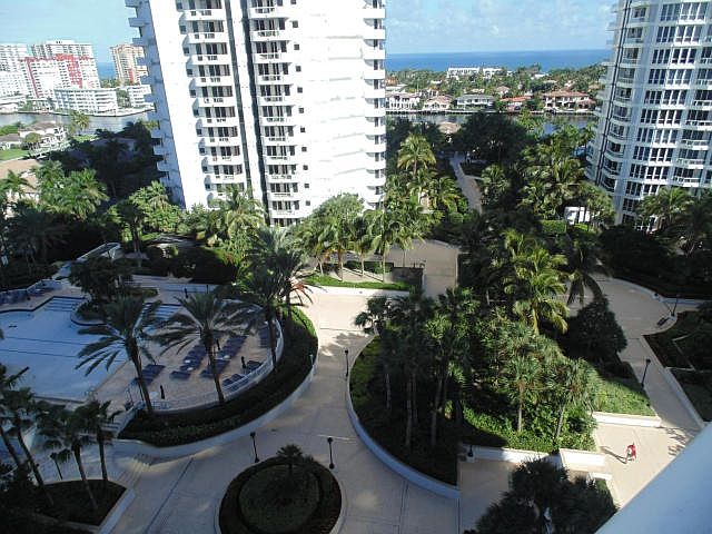 1st image of 21205 Yacht Club Dr APT 1501