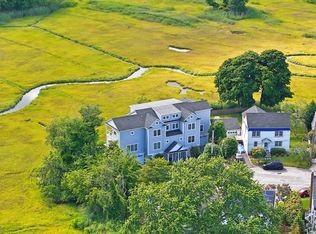 122 Welch Ter, Fairfield, CT 06824