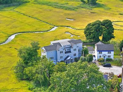 122 Welch Ter, Fairfield, CT, 06824
