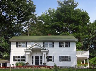 546 Scarborough Rd, Briarcliff Manor, NY 10510