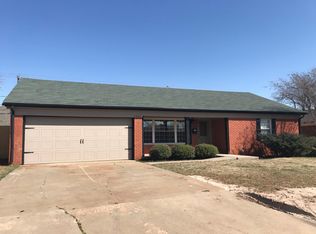 2401 Huntleigh Dr, Oklahoma City, OK 73120