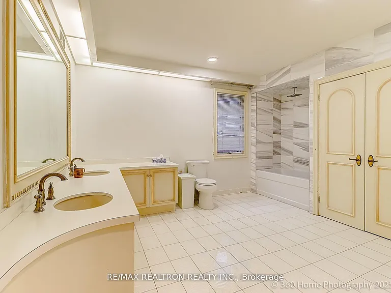 29 Sultana Ave — Photo 44