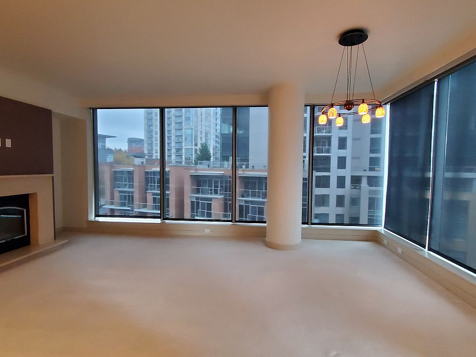 1st image of 10610 NE 9th Pl Unit 609