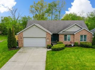 5718 Fox Mill Run, Fort Wayne, IN 46835