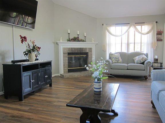 5th image of 5367 Millcreek Cir