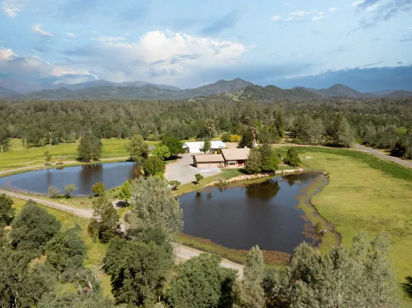 12832 Los Osos St, Redding, CA 96003