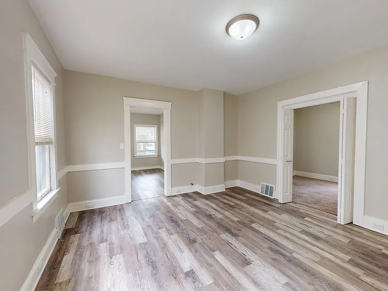 4420 Bush Ave — Photo 35