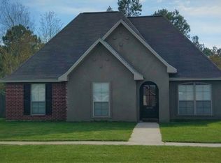 34297 Hawks Cv, Denham Springs, LA 70706