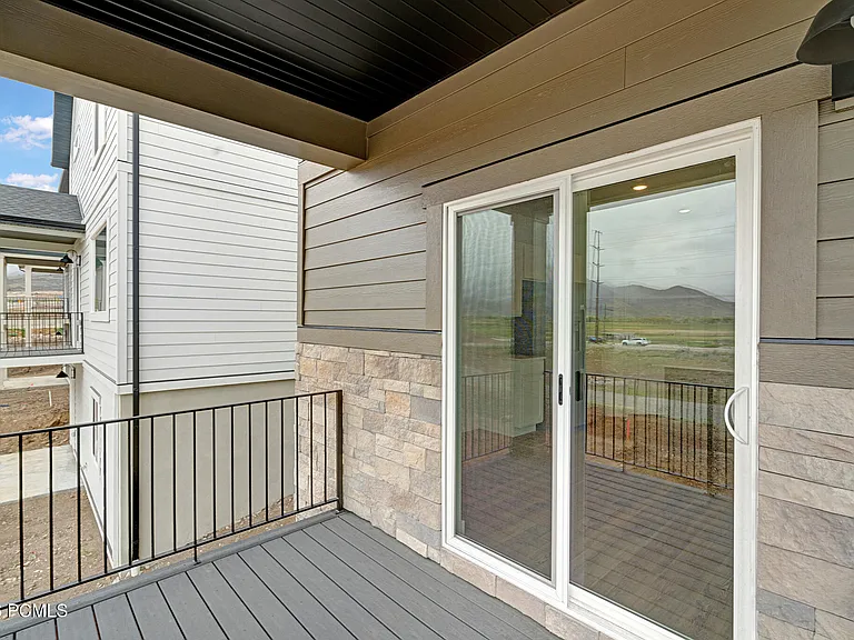 2035 N High Uintas Ln — Photo 37