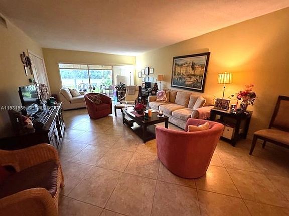 4th image of 3100 N Palm Aire Dr APT 102
