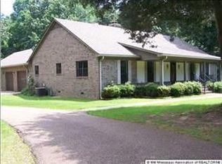 106 Swan Rd, Coldwater, MS 38618