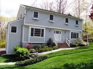 663 Quaker Rd, Chappaqua, NY 10514
