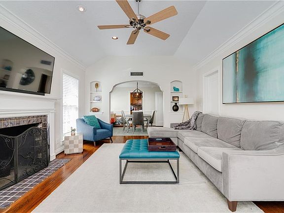 5th image of 6119 Revere Pl