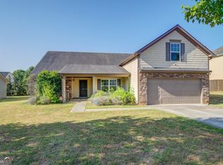 221 Happy Trl, Locust Grove, GA 30248