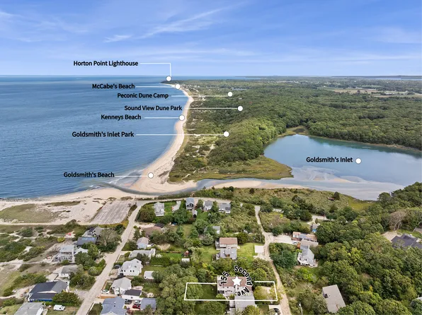 155 2nd Ave, Peconic, NY 11958