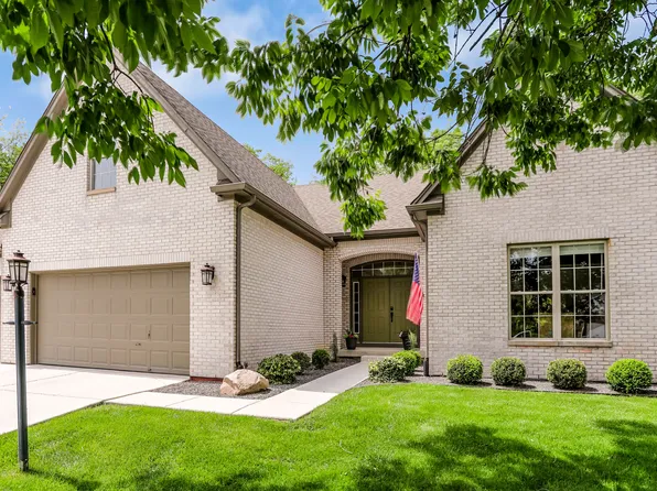 4300 Tally Ho Cir, Zionsville, IN 46077