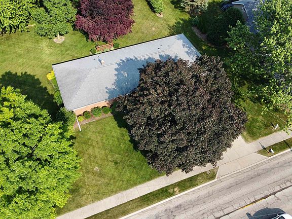 4th image of 1404 Phelps Ave