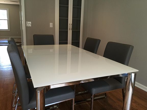 Dinning Table Area in Kitchen